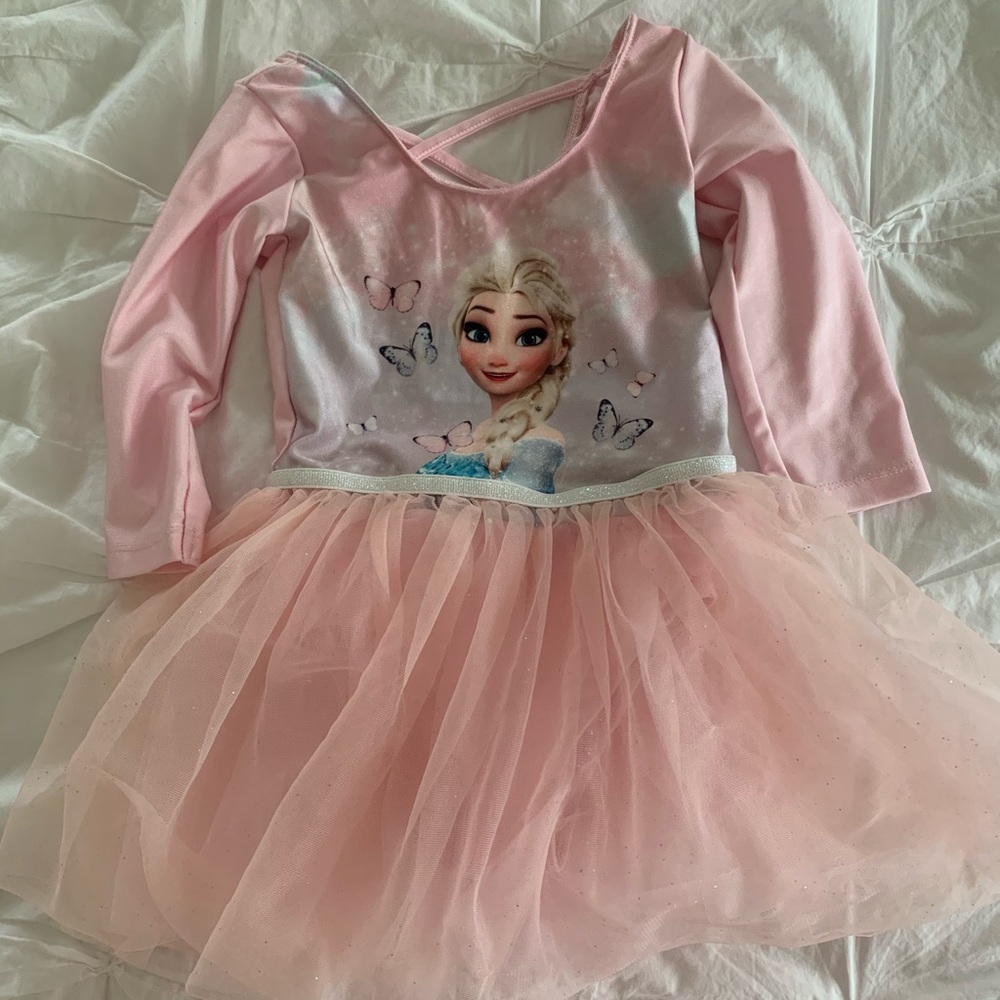 Beautiful H&M Disney Elsa Tutu